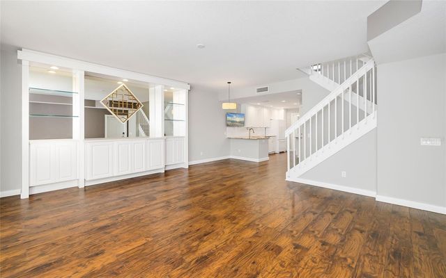 7632 BERGAMO AVENUE, Sarasota, FL 34238