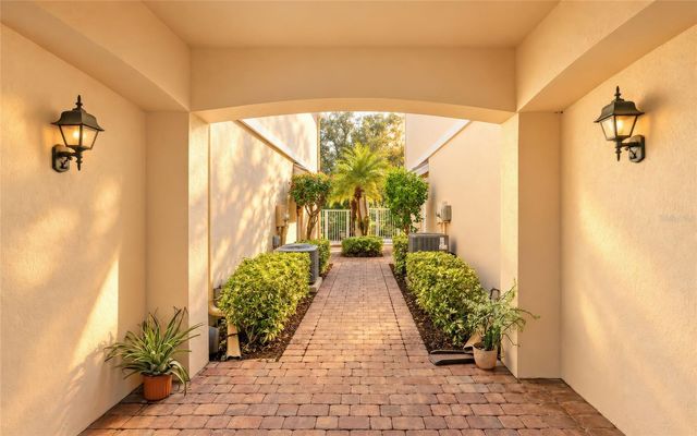 7632 BERGAMO AVENUE, Sarasota, FL 34238