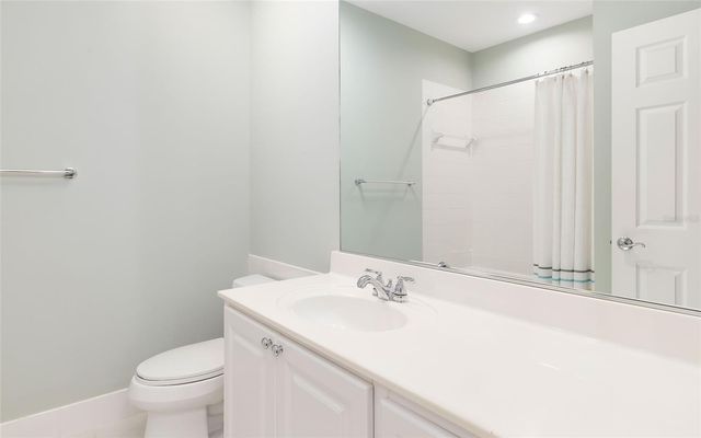 7632 BERGAMO AVENUE, Sarasota, FL 34238
