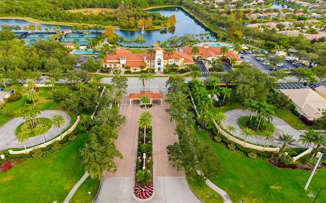 7632 BERGAMO AVENUE, Sarasota, FL 34238
