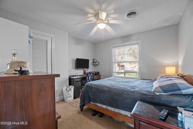 2801 Jefferson Drive A & B, Greenville, NC 27858