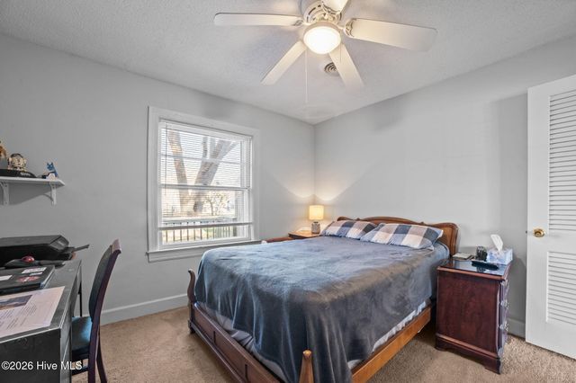 2801 Jefferson Drive A & B, Greenville, NC 27858