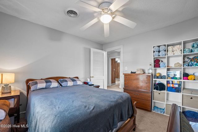 2801 Jefferson Drive A & B, Greenville, NC 27858