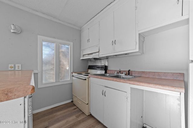 2801 Jefferson Drive A & B, Greenville, NC 27858