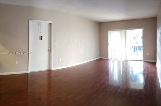 13934 SW 90th Ave 201-CC, Miami, FL 33176
