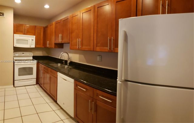 13934 SW 90th Ave 201-CC, Miami, FL 33176