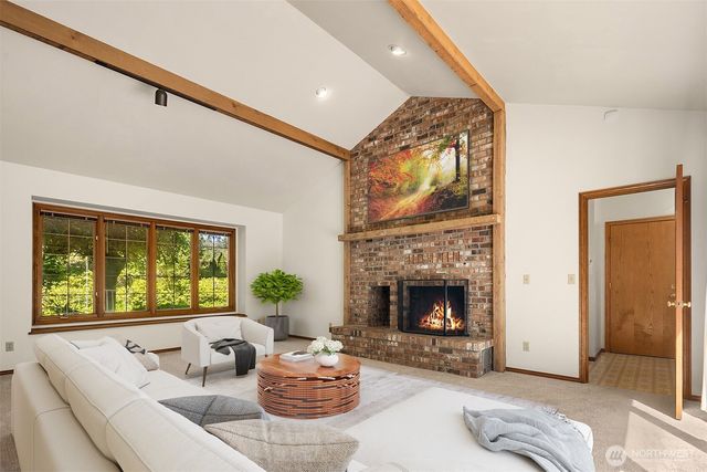 14544 186th Place NE, Woodinville, WA 98072