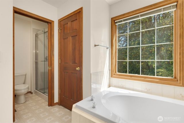 14544 186th Place NE, Woodinville, WA 98072