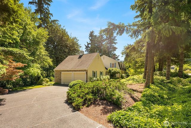 14544 186th Place NE, Woodinville, WA 98072