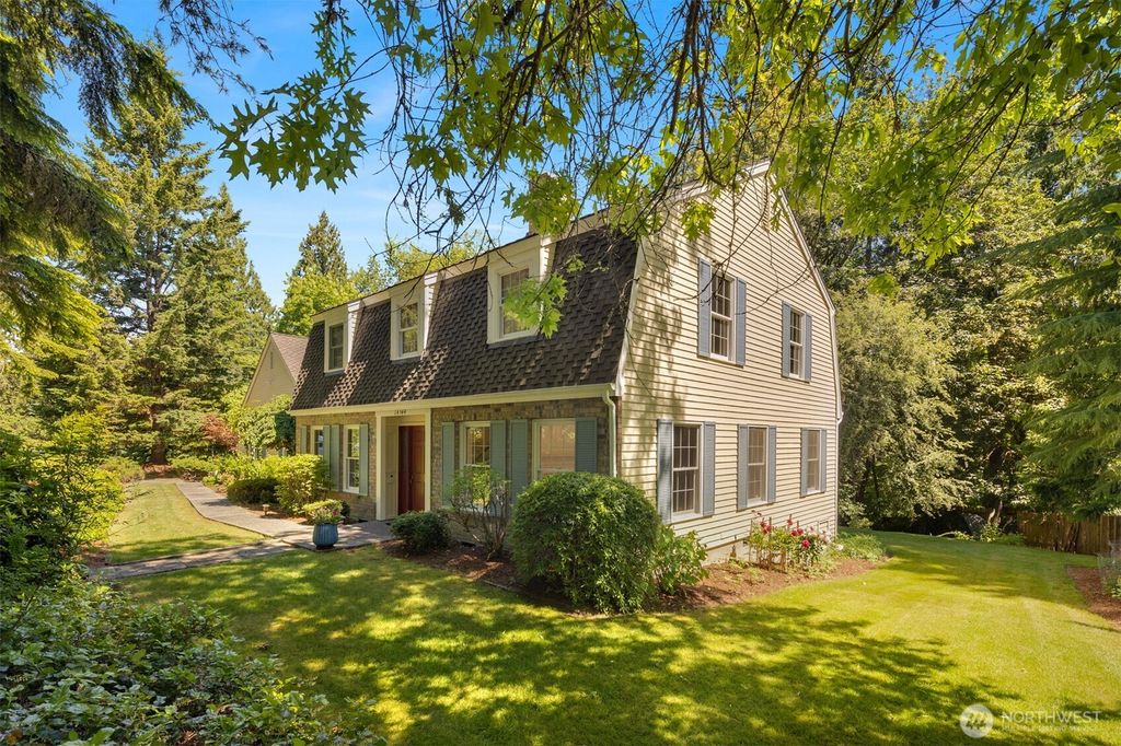 14544 186th Place NE, Woodinville, WA 98072