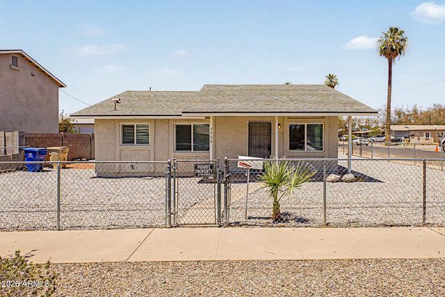 5938 W OCOTILLO Road, Glendale, AZ 85301