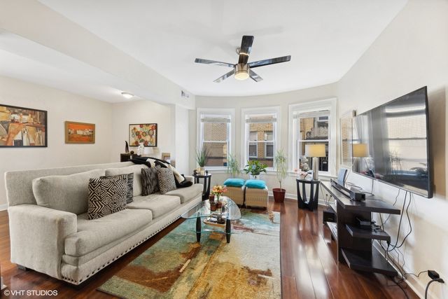 5101 W Montana Street 3, Chicago, IL 60639