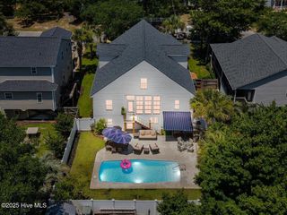 104 NE 27th Street, Oak Island, NC 28465