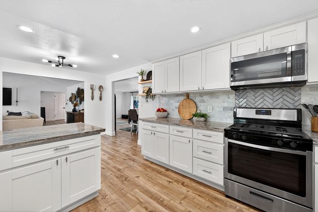 5107 Bellwood Way, Carmichael, CA 95608