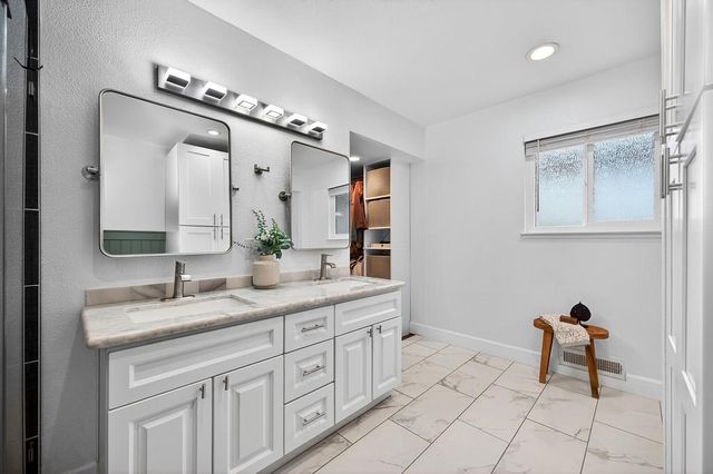 5107 Bellwood Way, Carmichael, CA 95608