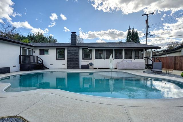 5107 Bellwood Way, Carmichael, CA 95608