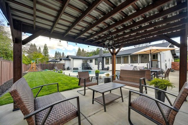 5107 Bellwood Way, Carmichael, CA 95608