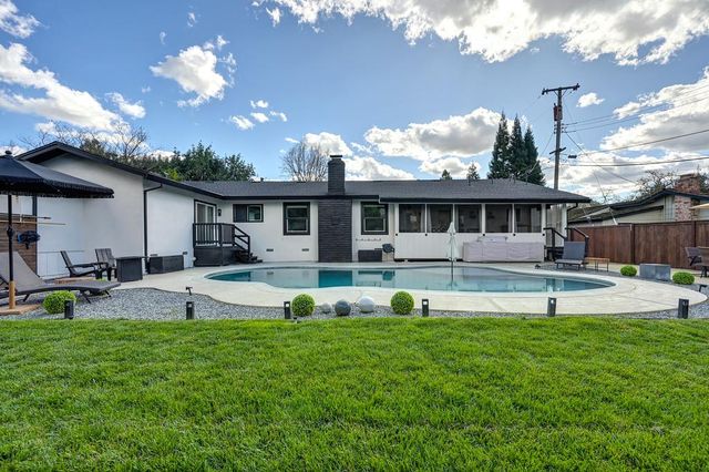 5107 Bellwood Way, Carmichael, CA 95608