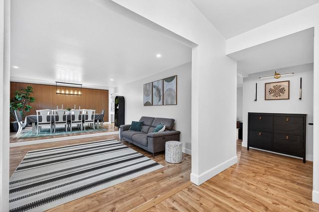 5107 Bellwood Way, Carmichael, CA 95608