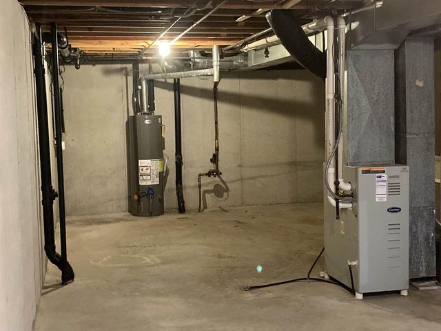 1701 MEADOWVIEW LANE, Little Chute, WI 54140