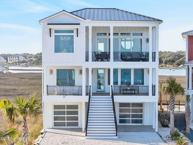 47 Grand View Drive, Ocean Isle Beach, NC 28469