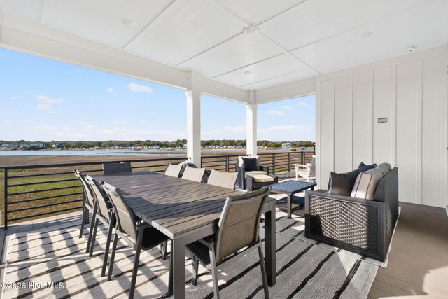 47 Grand View Drive, Ocean Isle Beach, NC 28469
