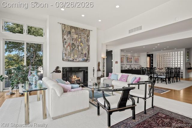 8559 Pine Cove Drive, Commerce Twp, MI 48382