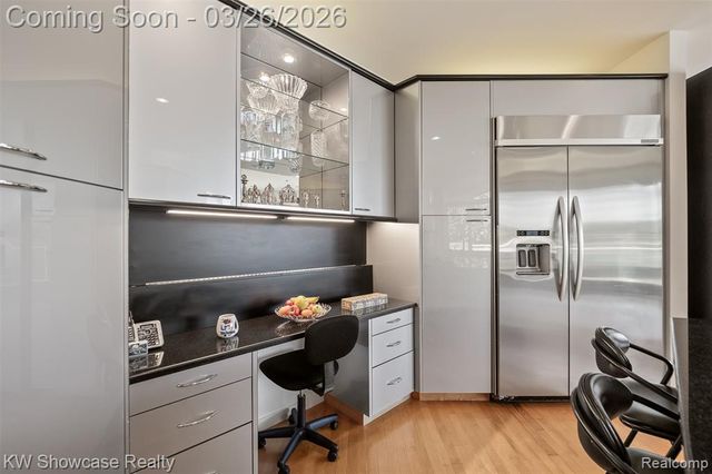 8559 Pine Cove Drive, Commerce Twp, MI 48382