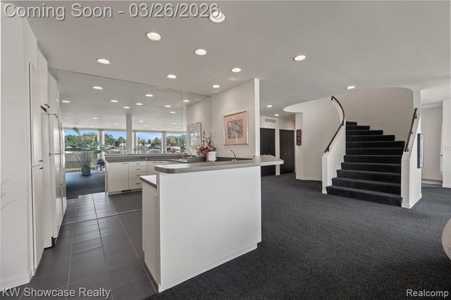 8559 Pine Cove Drive, Commerce Twp, MI 48382