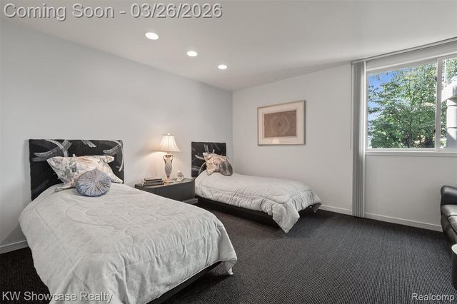 8559 Pine Cove Drive, Commerce Twp, MI 48382