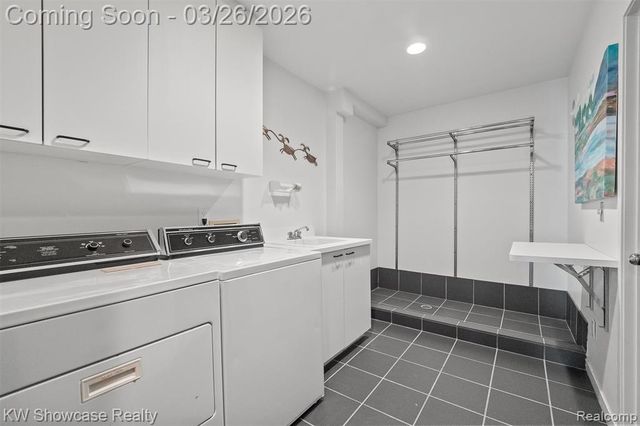 8559 Pine Cove Drive, Commerce Twp, MI 48382