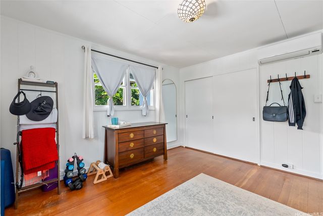 3017 Lanikaula Place, Honolulu, HI 96822