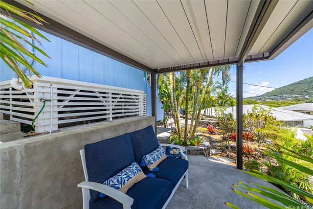 3017 Lanikaula Place, Honolulu, HI 96822