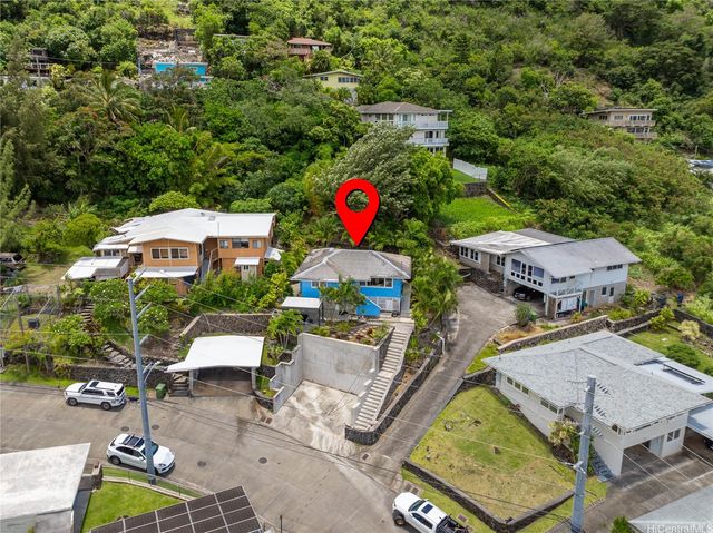 3017 Lanikaula Place, Honolulu, HI 96822