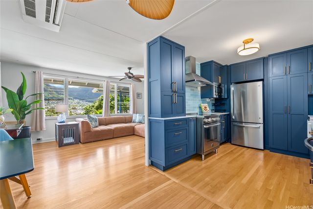 3017 Lanikaula Place, Honolulu, HI 96822