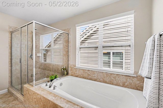 4846 E Stonegate Circle, Orion Charter Township, MI 48359