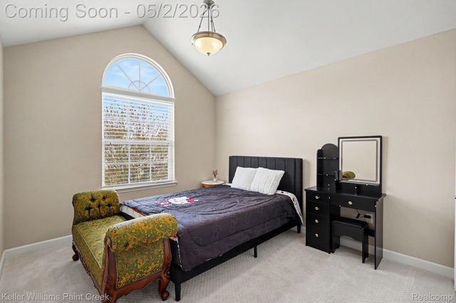 4846 E Stonegate Circle, Orion Charter Township, MI 48359