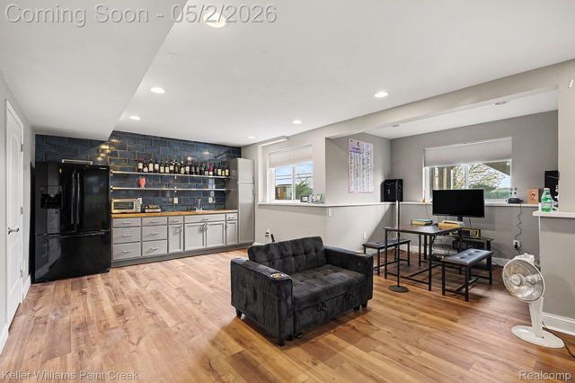 4846 E Stonegate Circle, Orion Charter Township, MI 48359