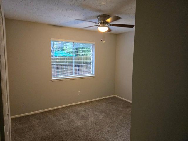 7026 Foxfield Lane, Humble, TX 77338
