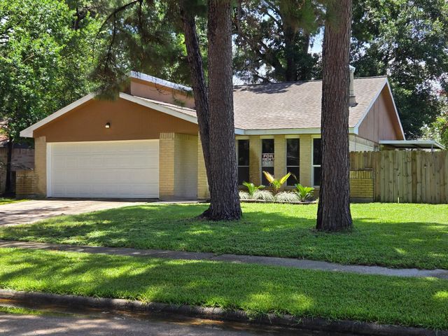 7026 Foxfield Lane, Humble, TX 77338