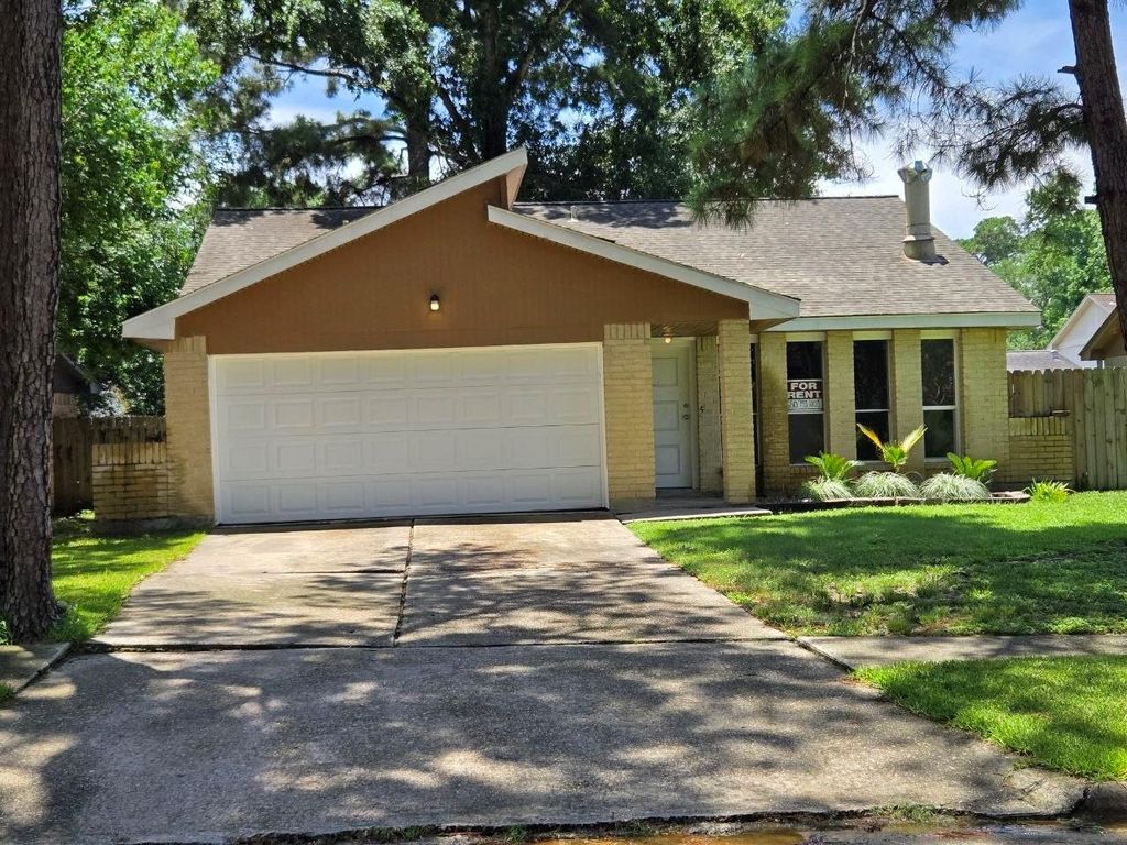 7026 Foxfield Lane, Humble, TX 77338