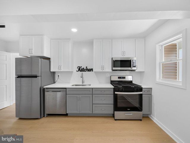 14209 MOUNT PLEASANT DR, Woodbridge, VA 22191
