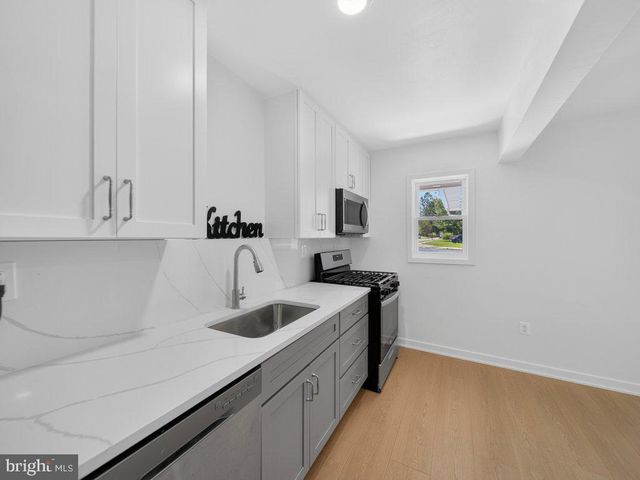 14209 MOUNT PLEASANT DR, Woodbridge, VA 22191