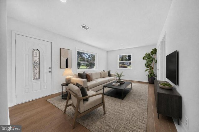 14209 MOUNT PLEASANT DR, Woodbridge, VA 22191