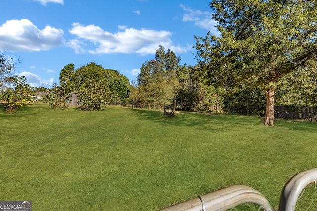 1404 Saddlebrook Court, Locust Grove, GA 30248