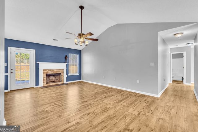 1404 Saddlebrook Court, Locust Grove, GA 30248