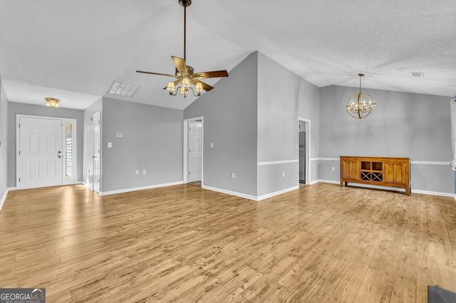 1404 Saddlebrook Court, Locust Grove, GA 30248