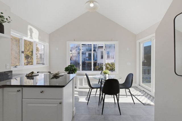 15 S Fairview St 3, Boston, MA 02131