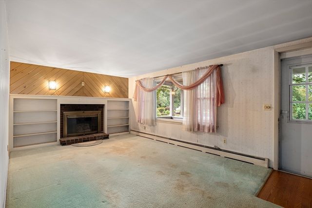 676 Paine Road, North Attleboro, MA 02760