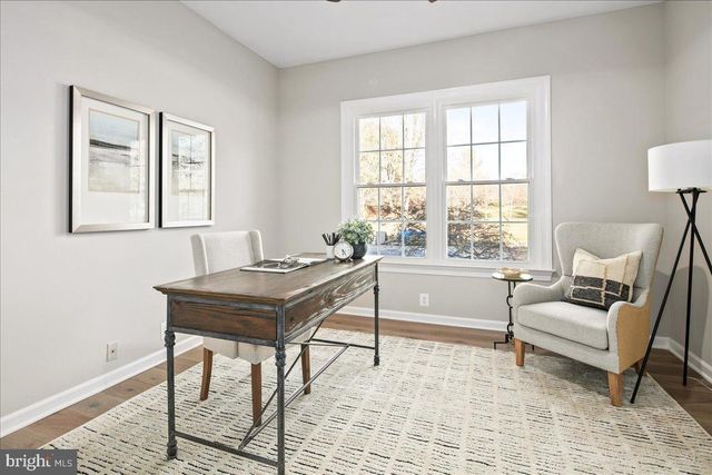 353 GALLOP WOOD PL, Great Falls, VA 22066